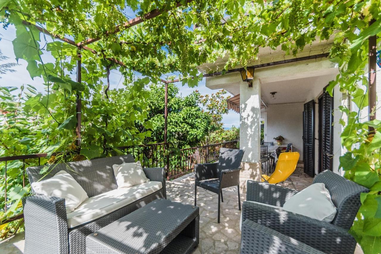 דראמליי Apartments Ivana מראה חיצוני תמונה
