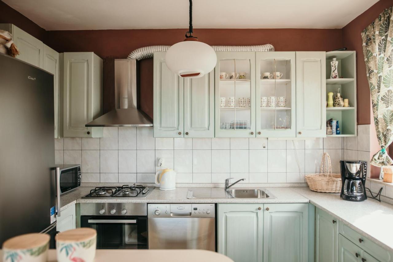 דראמליי Apartments Ivana מראה חיצוני תמונה