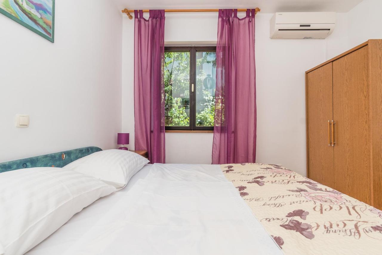 דראמליי Apartments Ivana מראה חיצוני תמונה