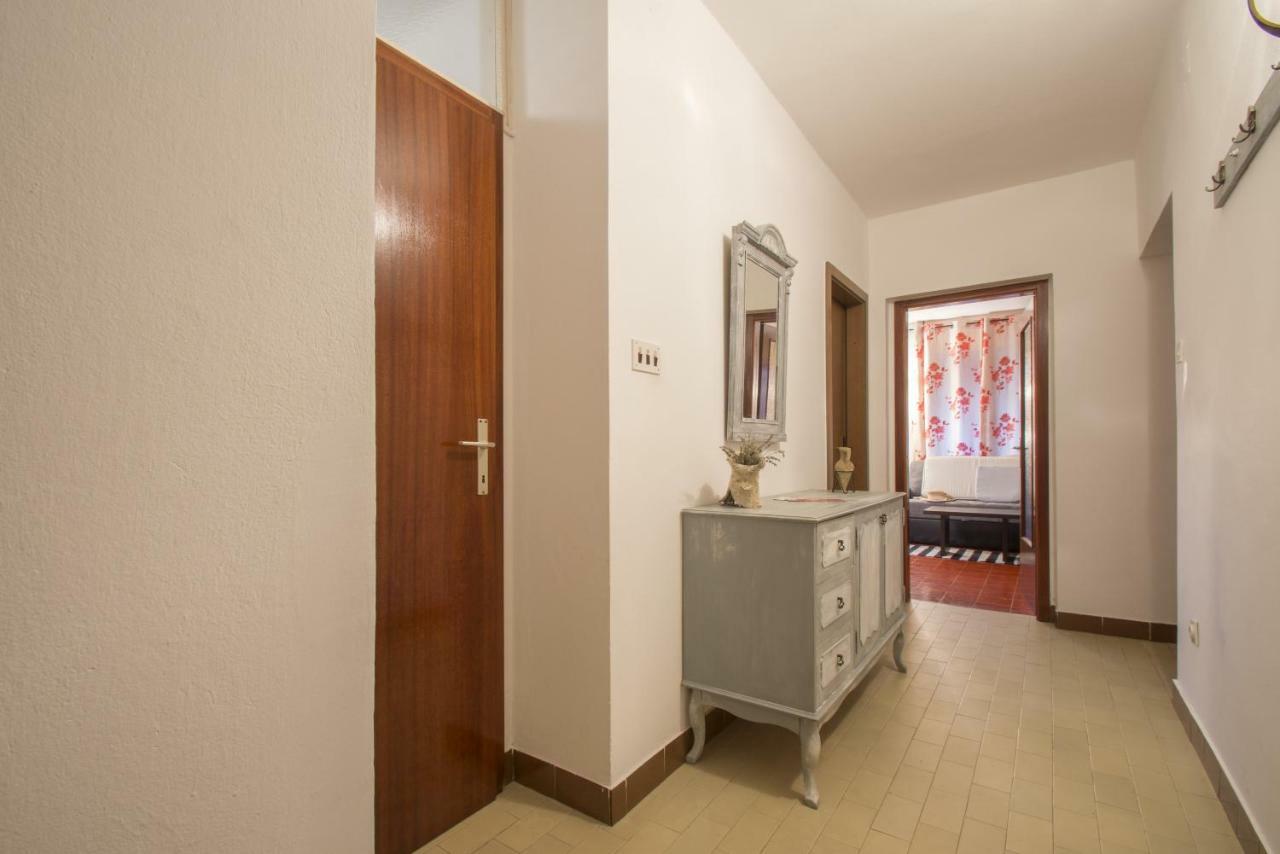 דראמליי Apartments Ivana מראה חיצוני תמונה