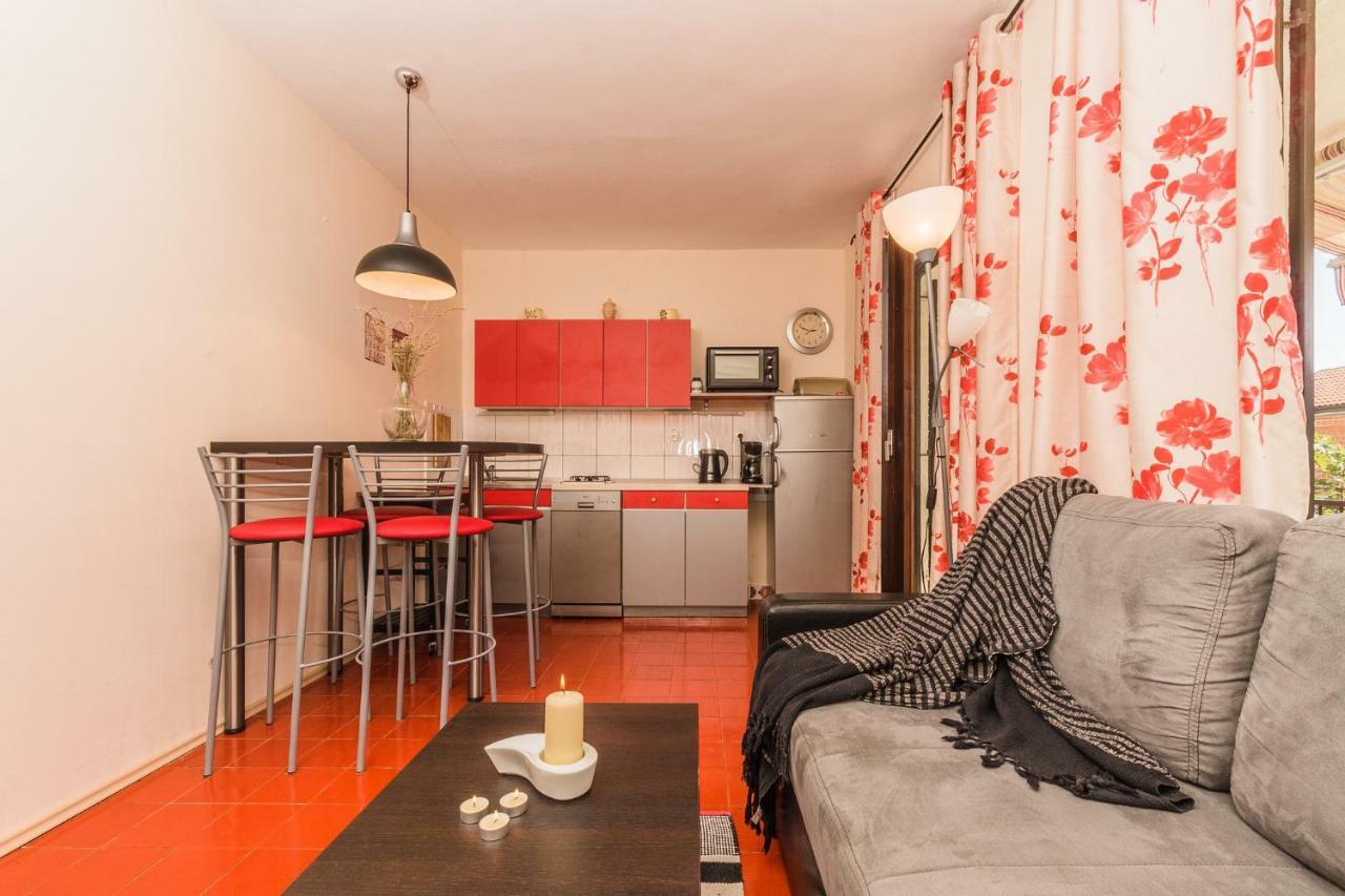 דראמליי Apartments Ivana מראה חיצוני תמונה